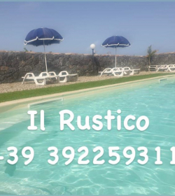 Villa Con Piscina